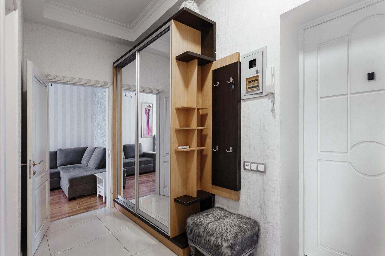 2 Bedroom On Deribasovskaya Str. Odessa Extérieur photo